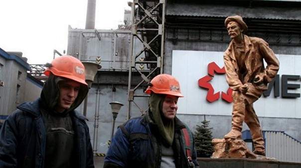 ЛДНР: Сначала национализация, а потом - в Россию?