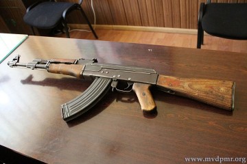 В Приднестровье в прикладе автомата нашли записку от воевавшего в Афганистане офицера: «Мы в окружении, больше держаться нет сил»