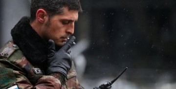 Херсонцы потребовали от Порошенко присвоить Гиви звание Героя Украины