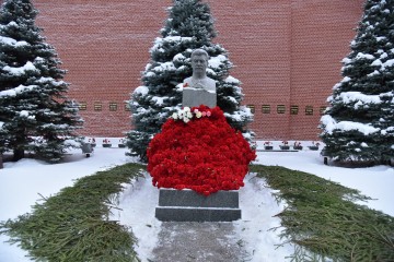 2 гвоздики для товарища Сталина - 14