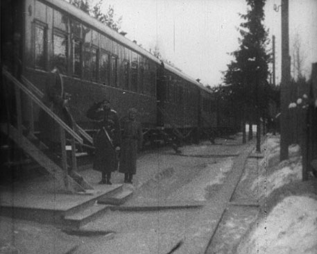 Найдены возможные кадры отречения Николая II Найдены возможные кадры отречения Николая II