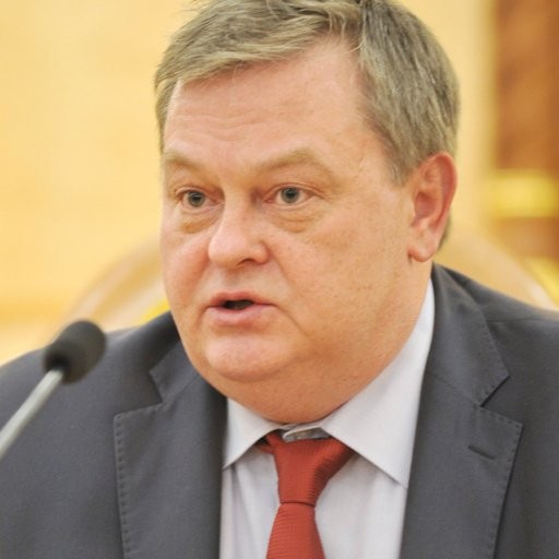 Евгений Спицын об истории цветных «революций»