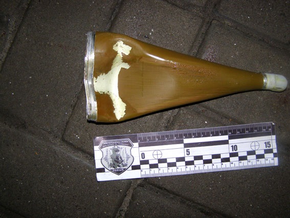 В Ровно из гранатомета обстреляли здание полиции В Ровно из гранатомета обстреляли здание полиции