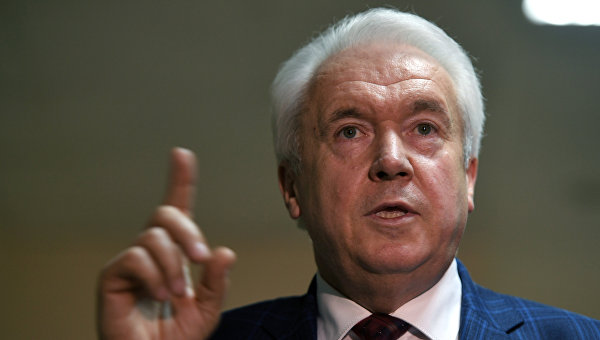 Олейник: Тимошенко и националисты готовы к отстранению Порошенко от власти Олейник: Тимошенко и националисты готовы к отстранению Порошенко от власти