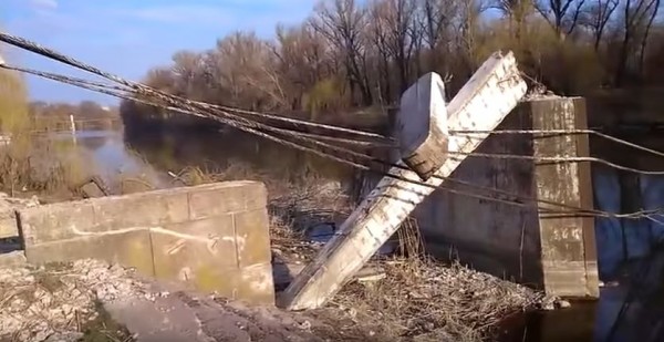 Новости страны "уставших мостов"... или реконструкция по-украински