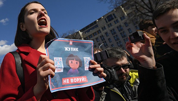 Почему не выходит у Навального. Ростислав Ищенко