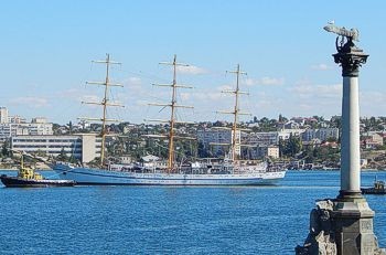 Севастопольцев зовут на день рождения фрегата «Херсонес»