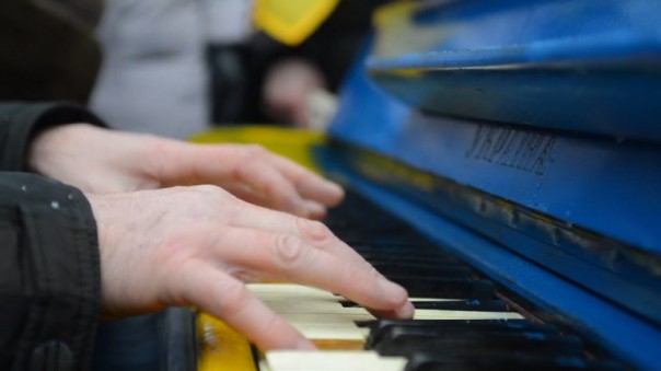 Дворник дядя Паша как зеркало украинской революции. Василий Волга Дворник дядя Паша как зеркало украинской революции. Василий Волга