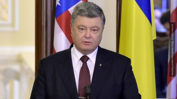 «Снова напился!»: в Сети посмеялись над доказательствами «оккупации Украины» Порошенко