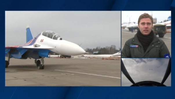 "Русские витязи" показали возможности новых Су-30 СМ