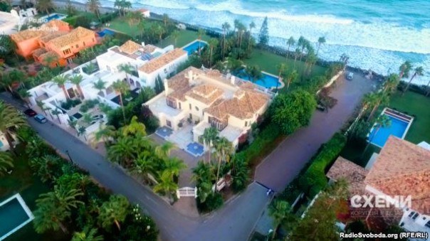 Когда клюнул жареный петух, или операция "Эвакуация".