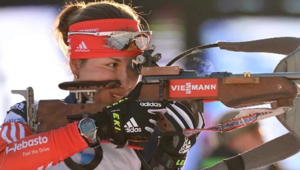 Российские биатлонистки заняли весь пьедестал на этапе Кубка IBU | Антон Шипулин завоевал серебро на этапе Кубка мира по биатлону