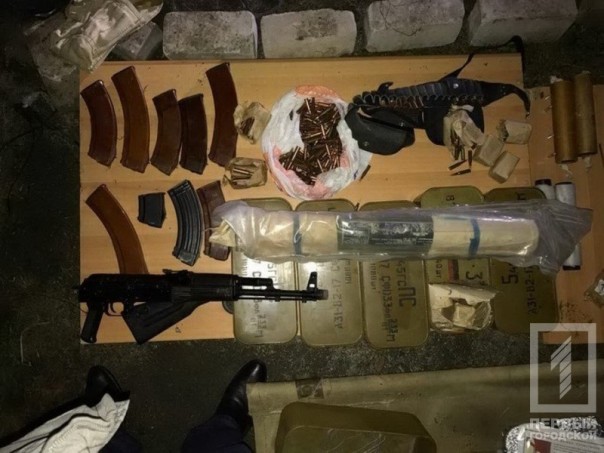 Сволонтёрам и хероям опять не повезло