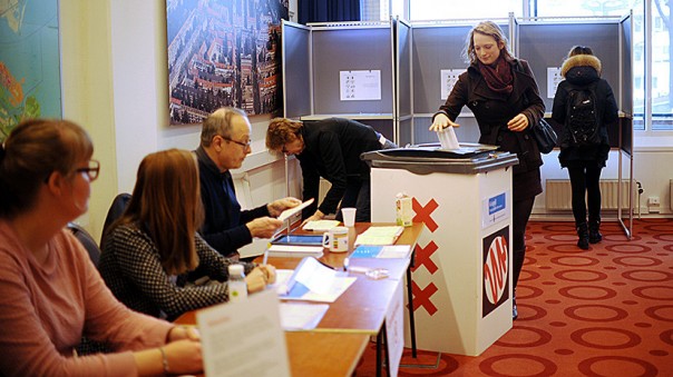 Выход для Нидерландов: большинство голландцев не хотят оставаться в Евросоюзе Выход для Нидерландов: большинство голландцев не хотят оставаться в Евросоюзе