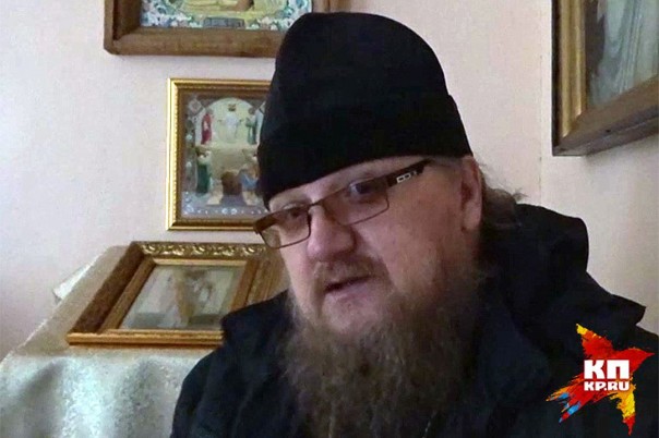 Православный «колхоз»: с молитвой на покос