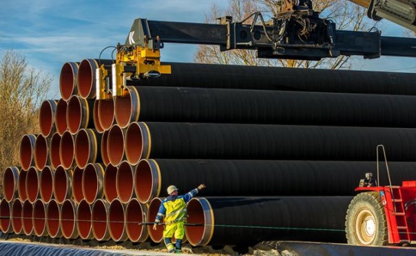 «Газпром» заставляют кормить Украину