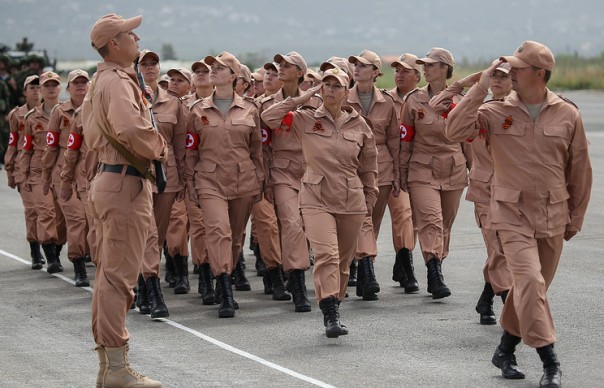 Военные медсестры получили награды Минобороны