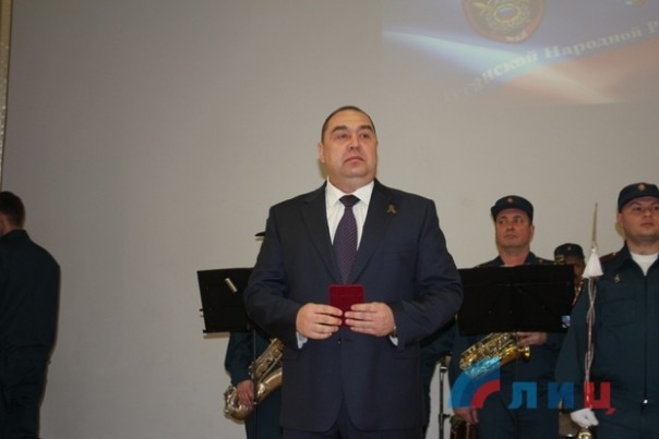 Сводка от НМ ЛНР 9 марта 2017. Президент Международного Комитета Красного Креста Петер Маурер посетил пункт пропуска ЛНР у Станицы Луганской