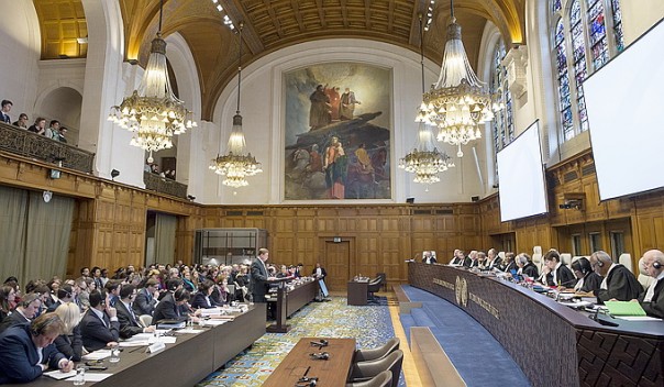 Россия в суде ООН отвергла обвинения в дискриминации татар и украинцев в Крыму и обосновала запрет меджлиса за экстремизм