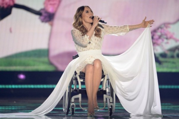 На Евровидение присылают уродство На Евровидение присылают уродство