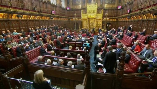 Королева Великобритании запустила Brexit