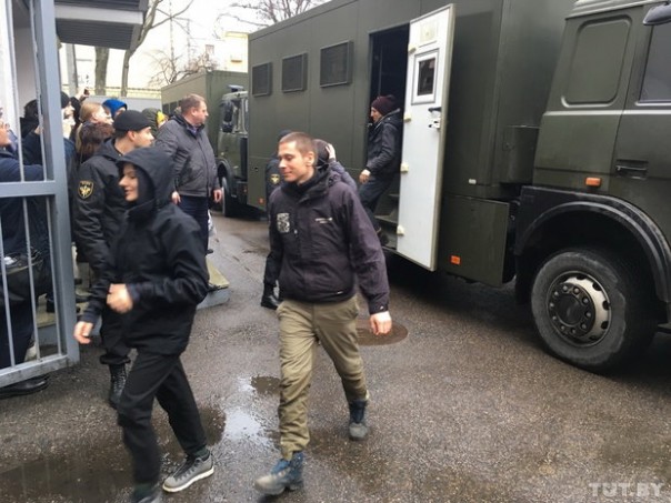 Белоруссия идет на Майдан?