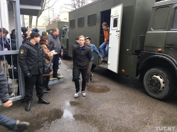 Белоруссия идет на Майдан?