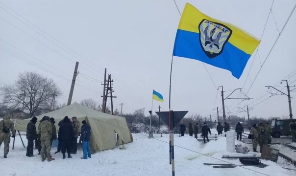 Украина в фазе короткого двоевластия