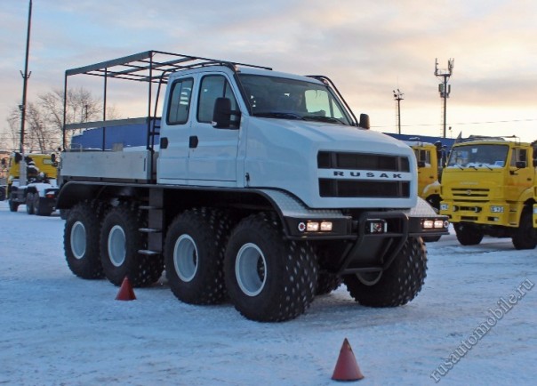 «Русак» восьмиколёсный «Русак» восьмиколёсный