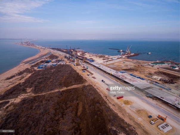 Крымский мост глазами Запада