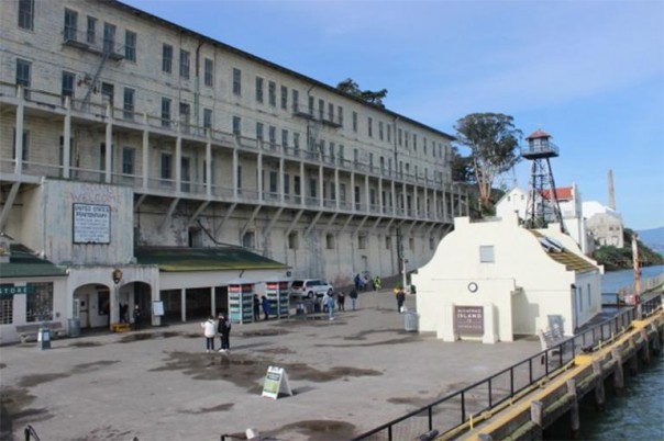 Как сиделось за решеткой в США