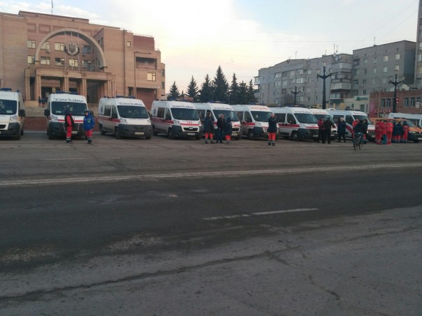 Пожар и взрывы на складах боеприпасов в Харьковской области Пожар и взрывы на складах боеприпасов в Харьковской области
