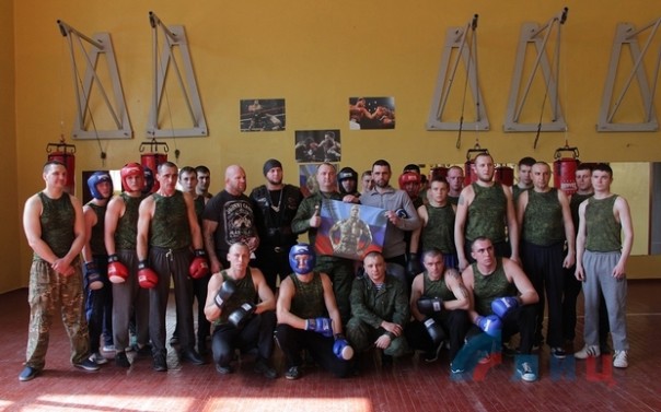 Сводка от НМ ЛНР 23 марта 2017. ВСУ обстреляли пригород Луганска, в Лутугинском р-не подорвана опора ЛЭП, ООН подтвердила смерть 7 жителей от рук СБУ Сводка от НМ ЛНР 23 марта 2017. ВСУ обстреляли пригород Луганска, в Лутугинском р-не подорвана опора ЛЭП, ООН подтвердила смерть 7 жителей от рук СБУ