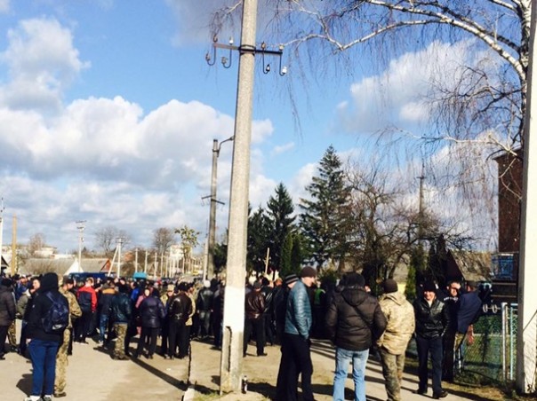 Ровно угрожает Украине Донецком