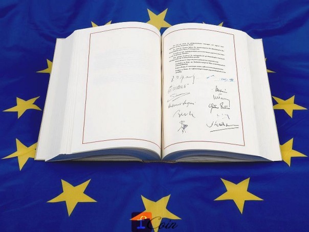 Тайные ценности сомнительного юбилея