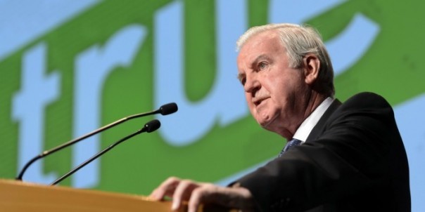 Глава WADA потребовал от МОК быстрее отстранить Россию от ОИ-2018