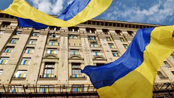 Западный агрессор наступает. Венгрия и Польша под катком украинского маразма