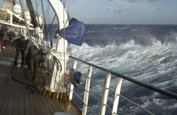 Севастопольцев зовут на день рождения фрегата «Херсонес» Севастопольцев зовут на день рождения фрегата «Херсонес»