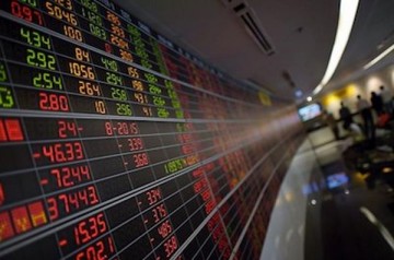 Европа обтекает