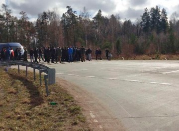 Порошенко теряет контроль. Копатели янтаря объявили войну силовикам