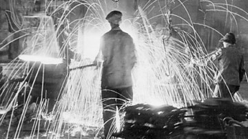 Счастливое мирное время: как развивался СССР в 30-е годы