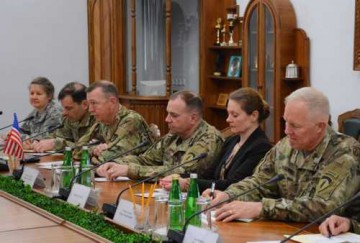 Натовцы поднимают боевой дух ВСУ?