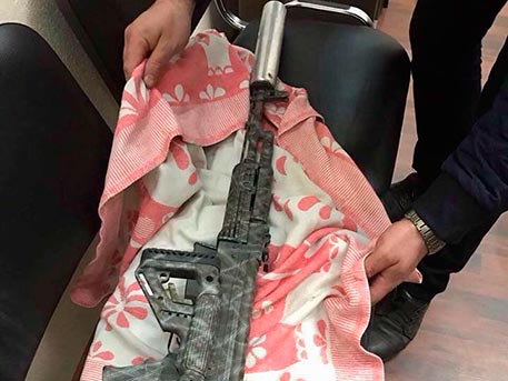 Задержаны подозреваемые в расстреле полицейских в Астрахани Задержаны подозреваемые в расстреле полицейских в Астрахани