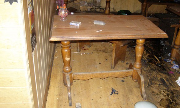 Хрюмберг дёрнул за кольцо...