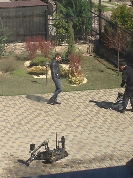 Хрюмберг дёрнул за кольцо...