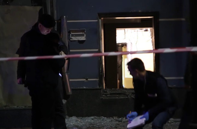 В центре Киева прогремел взрыв. Найдены фрагменты бомбы В центре Киева прогремел взрыв. Найдены фрагменты бомбы