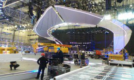 Зрада! Организаторы сделали сцену "Евровидения" в Киеве похожей на русский кокошник