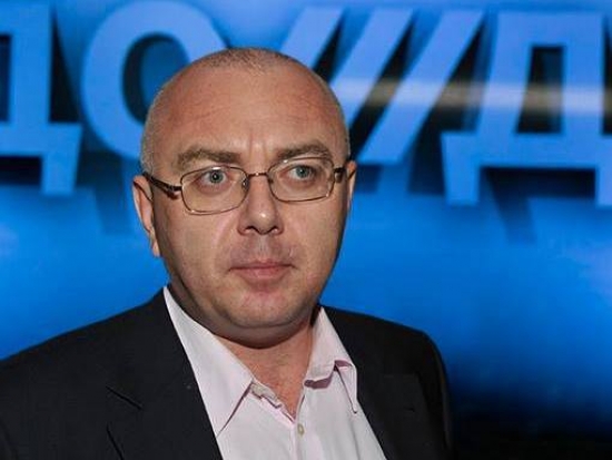 Полиция задержала телеведущего «Дождя» Павла Лобкова в костюме пениса (Фото)