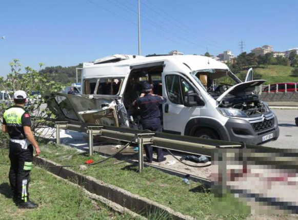 В Стамбуле в автобусе со студентами прогремел взрыв