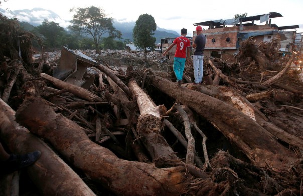 Волна стихии: в Колумбии более 250 человек погибли при сходе селевого потока